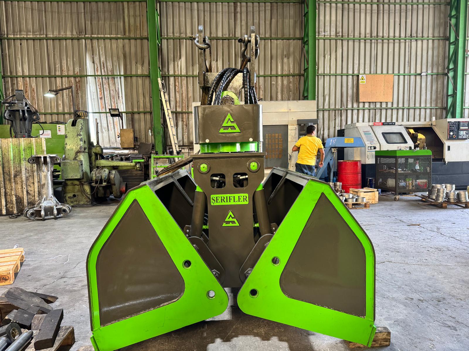 5-6 m³ İki Ağızlı Döner Başlıklı Hidrolik Kapma 